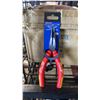 Image 1 : (5) BOXES OF *NEW* WESTWARD 8" VDE LONG NOSE PLIERS