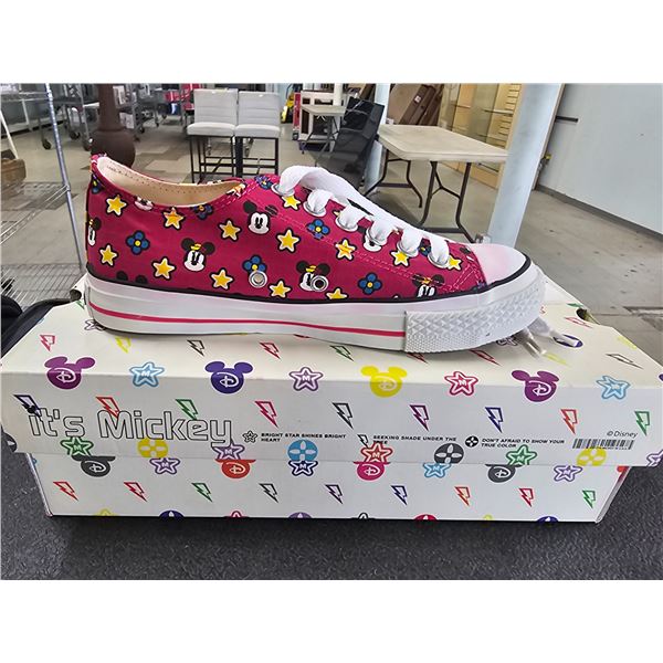 *NEW IN BOX* PAIR OF DISNEY SIZE 38 PINK "IT'S MICKEY" SNEAKERS
