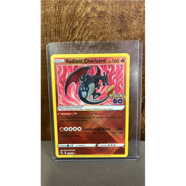2022 HOLO RADIANT CHARIZARD #011/078 POKEMON CARD