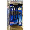 Image 2 : BOX OF *NEW* WESTWARD 5 PIECE SAE RATCHETING WRENCH SETS
