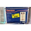 Image 1 : *NEW IN BOX* WESTWARD 1400W HALOGEN TASK LIGHT