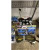 Image 2 : SHELF OF ASSORTED RATCHET STRAPS AND MORE