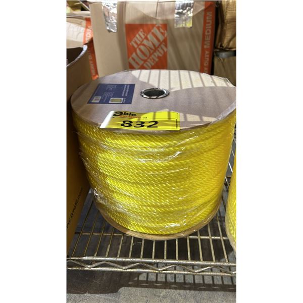 SPOOL OF *NEW* WESTWARD 3 STRAND PROPYLENE ROPE: 1/4" X 1310' / NO. RP14YJ