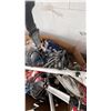 Image 4 : PALLET OF ASSTD. ITEMS: SHOWER CADDIES, CHRISTMAS DECOR, ELECTRIC KETTLES & MORE *WORKING CONDITION