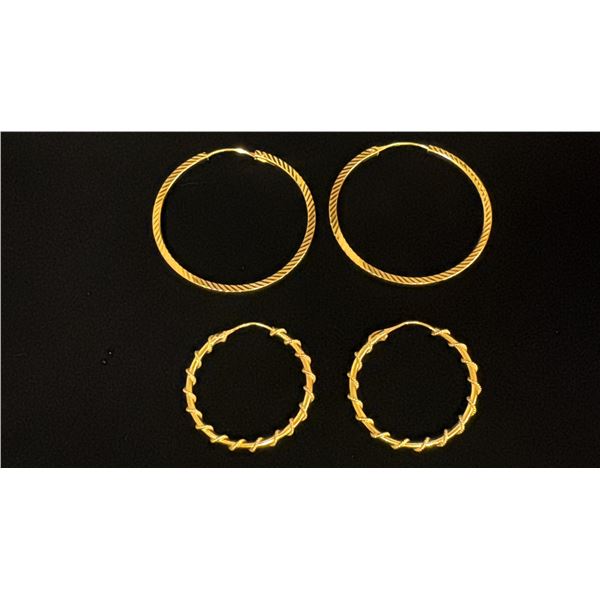 TWO PAIRS APPROX 22K HOOP EARRINGS (12G)