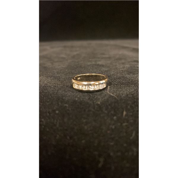APPROX 14K LADIES RING SET WITH DIAMONDS (.07 CT) (7.9G)