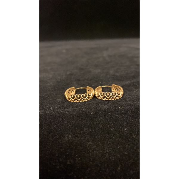 PAIR APPROX 14K HOOP EARRINGS (4G)