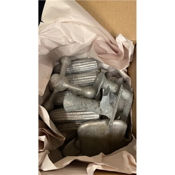 METAL CORN & CASTINGS