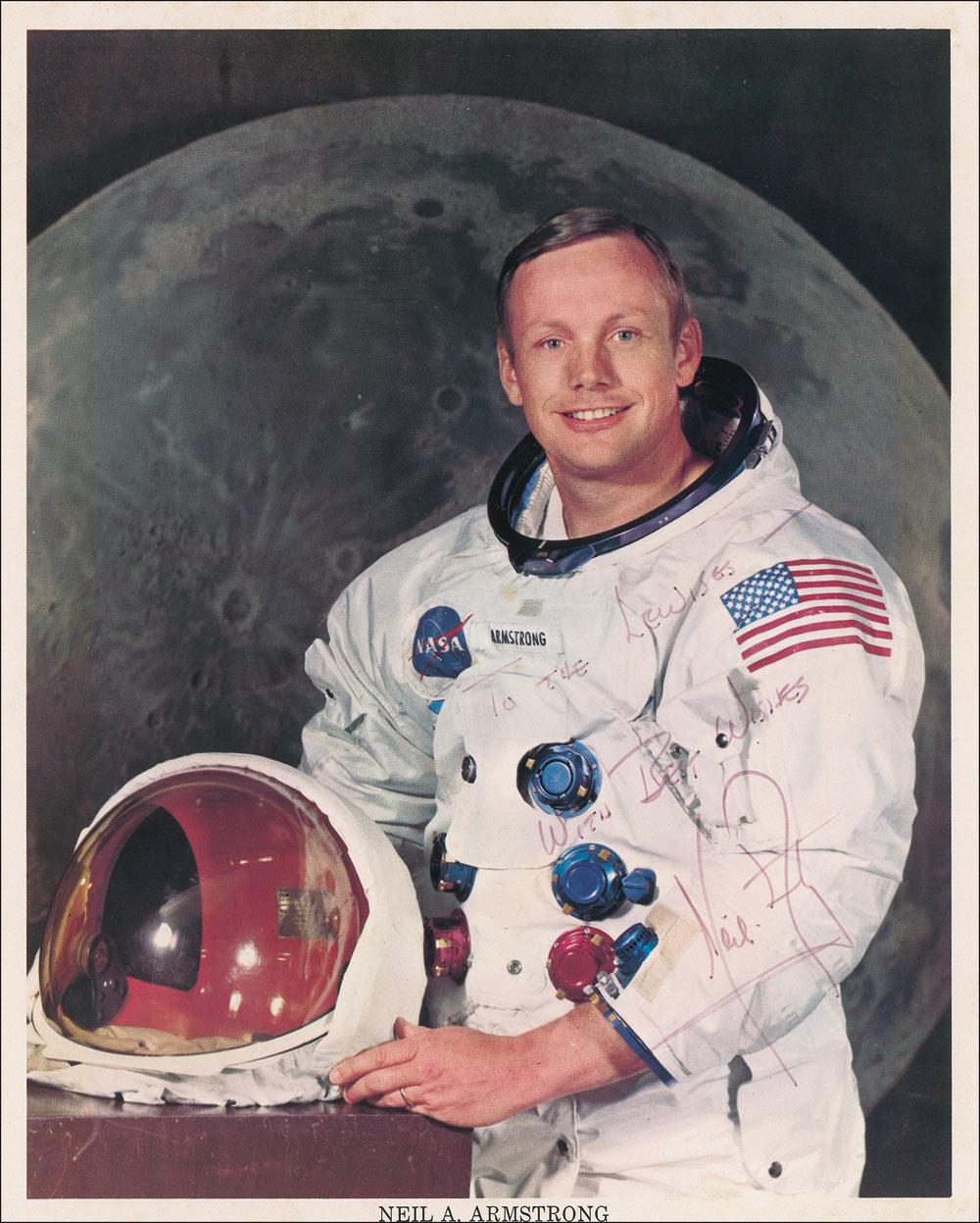 Czego Dokonał Jako Pierwszy Neil Armstrong Neil Armstrong
