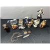 Image 2 : Porcelain Figures, Pocket Knife, Key Chains
