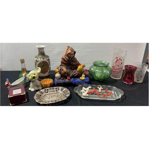 Decorative Collectibles Group
