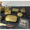 Image 3 : Metal Decorative Desk Pieces