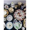 Image 3 : Porcelain and Ceramic Tableware