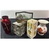 Image 5 : Asian-Style Decorative Vases and Orm