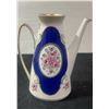 Image 5 : Porcelain and Ceramic Pitchers and Jars