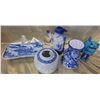 Image 2 : Blue and White Porcelain Lot