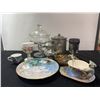 Image 1 : Decorative Tableware