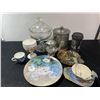 Image 2 : Decorative Tableware