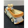 Image 12 : Porcelain Figurine and Planters