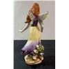 Image 5 : Porcelain Figurine and Planters