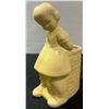 Image 7 : Porcelain Figurine and Planters