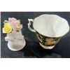 Image 11 : Porcelain and Glass Collectibles Lot