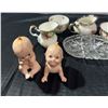 Image 3 : Porcelain and Glass Collectibles Lot