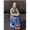 Image 3 : Royal Doulton Figurines "Teatime" and "The C 