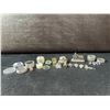 Image 1 : Gemstones and Figurines Lot