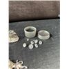 Image 8 : Gemstones and Figurines Lot