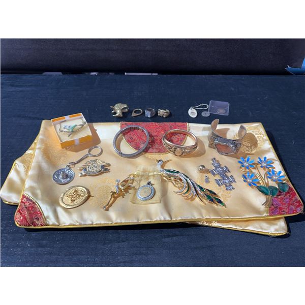 Jewelry and Decorative Lot