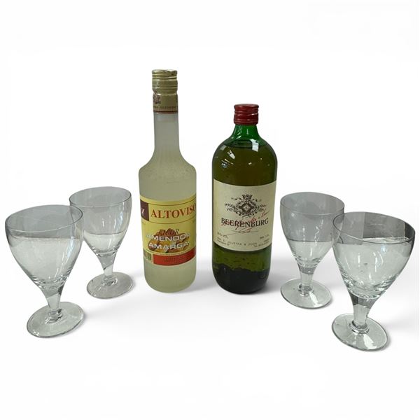 Altoviso 700ml 16% + Beerenburg 1L 35% - Spanish Aperitif & Dutch Herbal Bitter Combination
