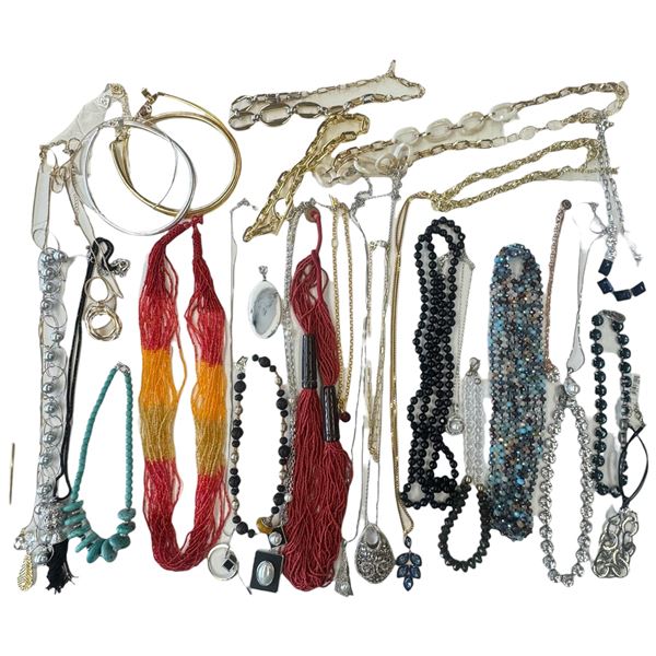 30 Good Quality Necklaces & Pendants - Majority are Like-New - Variety of Materials -1 Tray and 1 So
