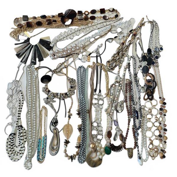 35 Good Quality Necklaces  - Majority are Like-New - Variety of Materials -2 Sorting Container - App
