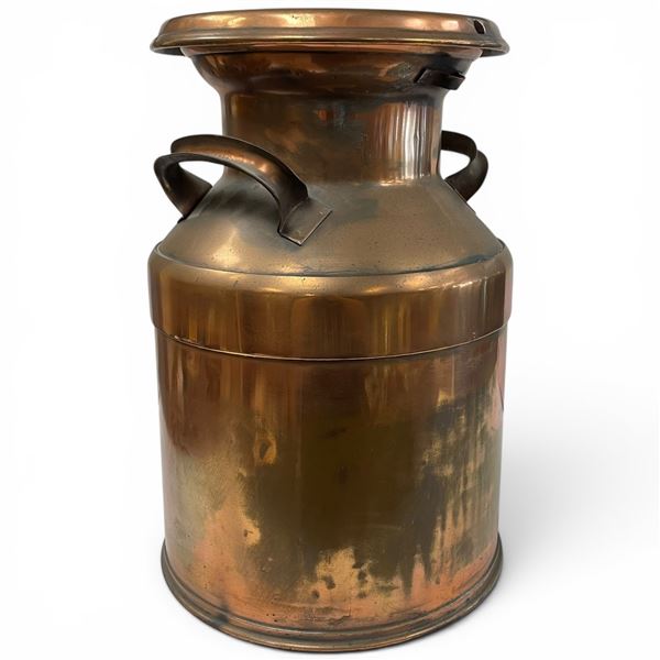 Vintage Copper Milk Can with Lid (16" Tall X 10" Diameter)