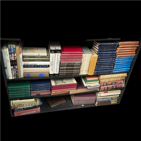 Large Lot of Italian Translations of Classic Books and Italian Books * Including: Books by P.G. Wode