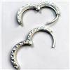 Image 4 : 18 KT White Gold Huggie Earring by Chow Tai Fook Jewelry  - 3.6mm wide x 9.8mm diameter