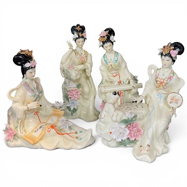 4 Vintage Porcelain Geisha Figures - Largest is 9" tall x 8" wide