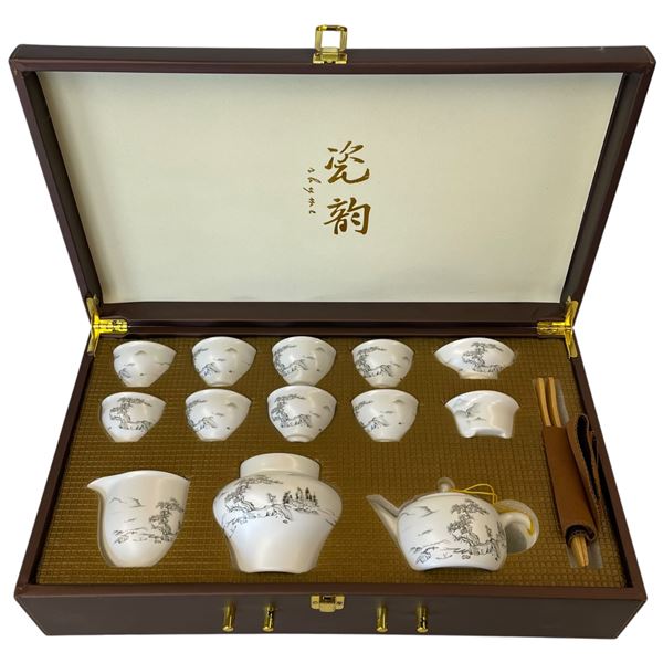 New White Jingdezhen Porcelain Tea Set in Gift Box -  Landscape-Themed