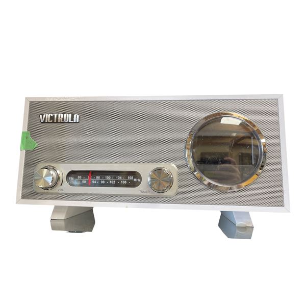 Victrola VC-100 Radio