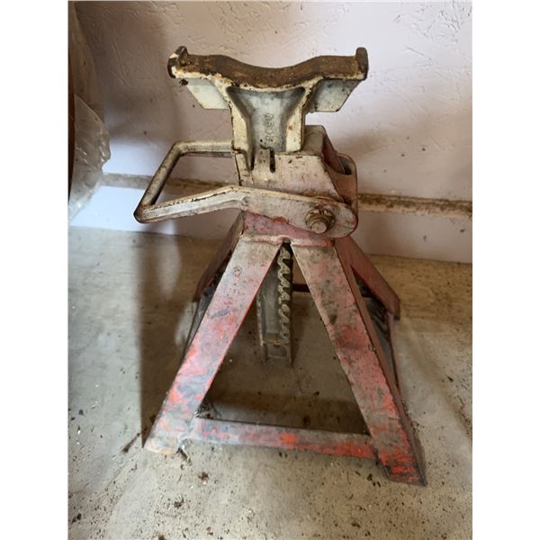 Steel Ratcheting Jack Stand