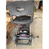 Image 11 : Luggie Folding Mobility Scooter With Charger