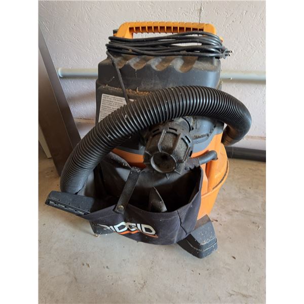 RIDGID 14 Gallon Wet/Dry Shop Vacuum