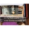 Image 12 : Lot: Books, Kitchenware, Media, Fabric