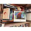Image 16 : Lot: Books, Kitchenware, Media, Fabric