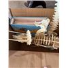 Image 9 : Lot: Books, Kitchenware, Media, Fabric