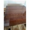 Image 1 : Mahogany Drop-Leaf Pedestal Table with Brass