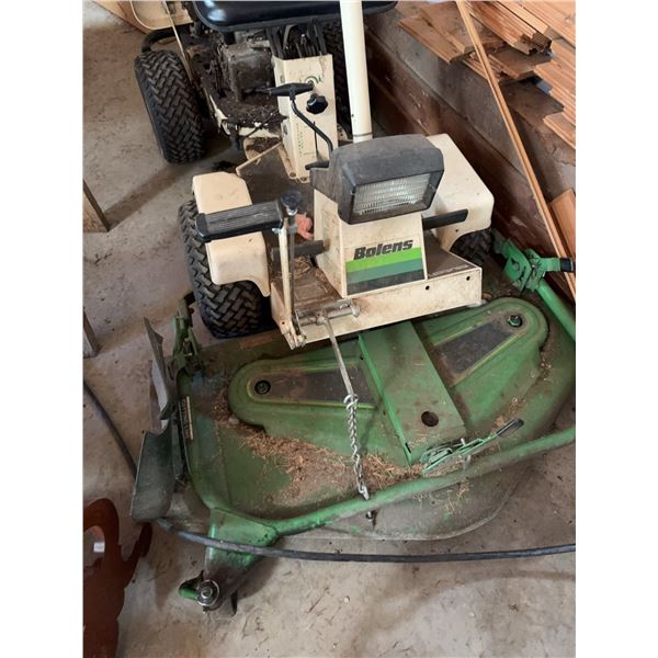 Bolens G14 Gardener Riding Lawn Mower