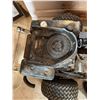Image 9 : Bolens G14 Gardener Riding Lawn Mower