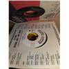 Image 7 : 7-Inch 45 RPM Vinyl Records